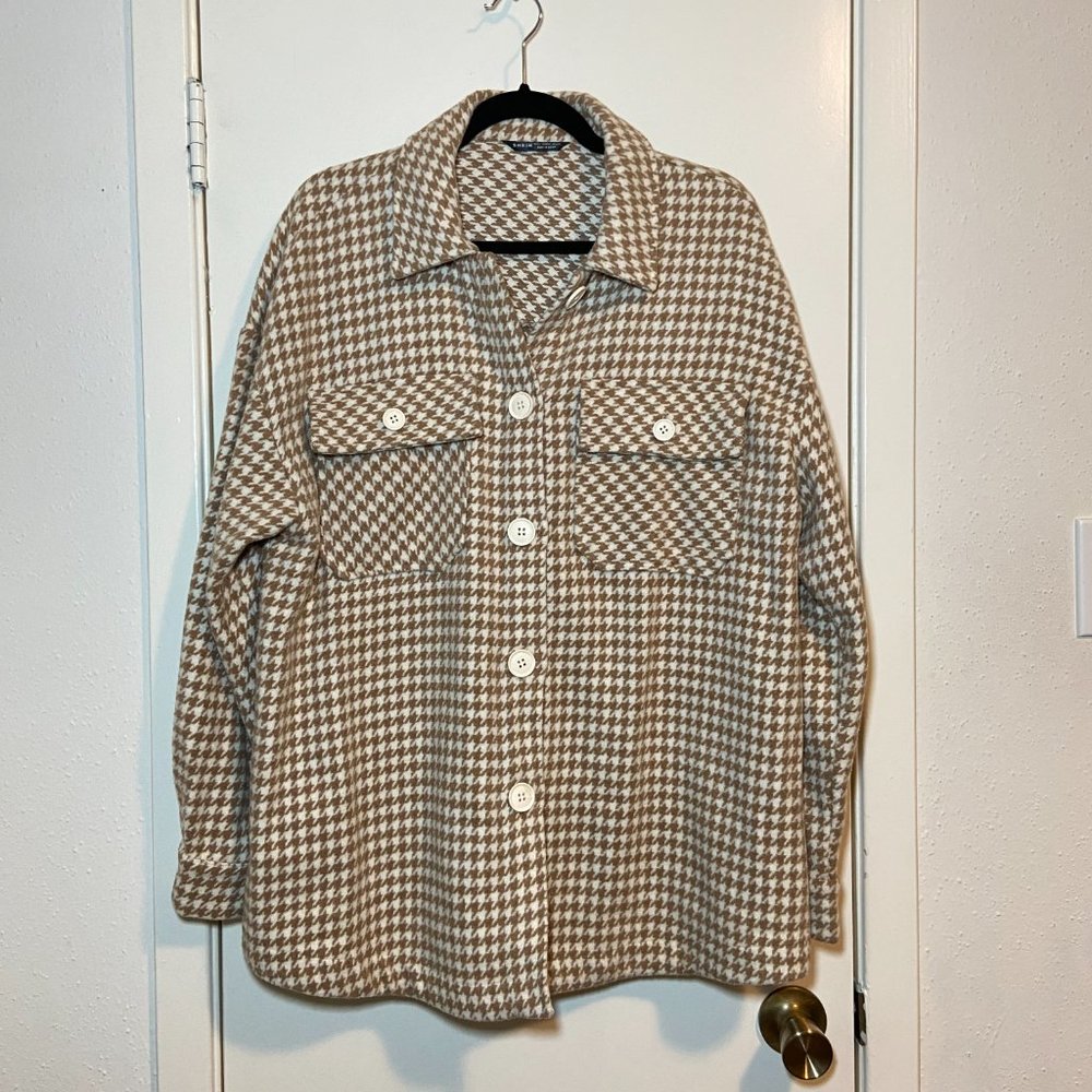 oversized houndstooth print jacket
